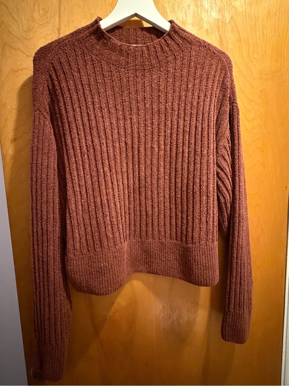 Lou & Grey Ribbed Crewneck Sweater in Rust Brown